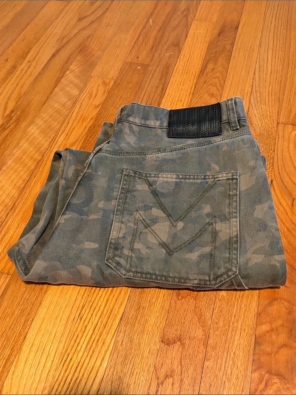 Marc Jacobs Camouflage Denim Jeans Loose Fit